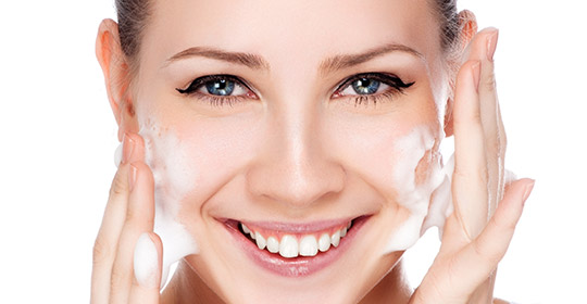 cantik dan terbebas dari masalah kulit dengan double cleansing