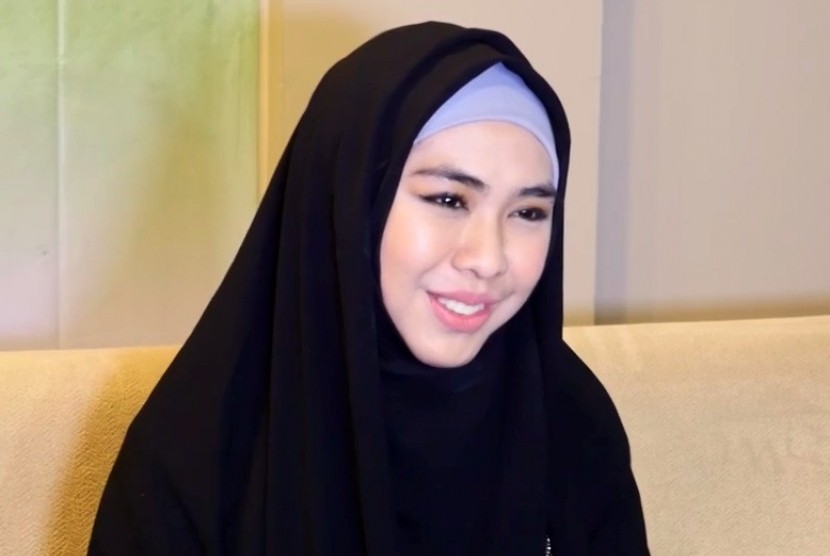produk perawatan wajah ala Okki Setiana Dewi