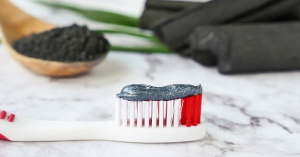 cara tepat mengatasi gigi kuning