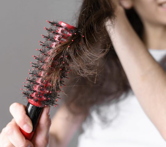 Cara Mengatasi Rambut Kusut dan Kusam